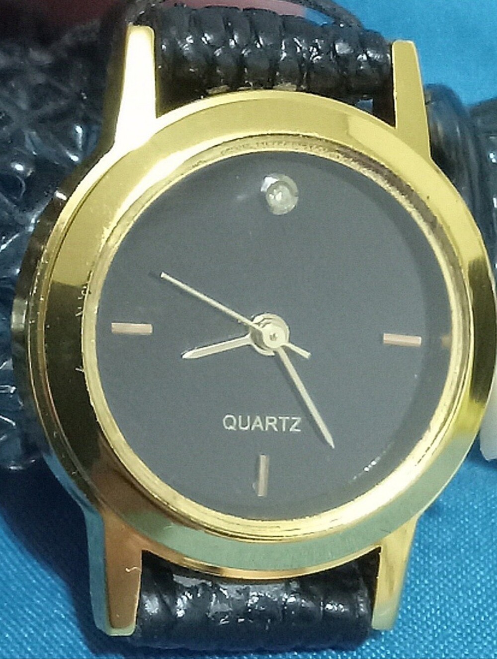SKC Gold & Black Quartz Watch/Diamond Chip